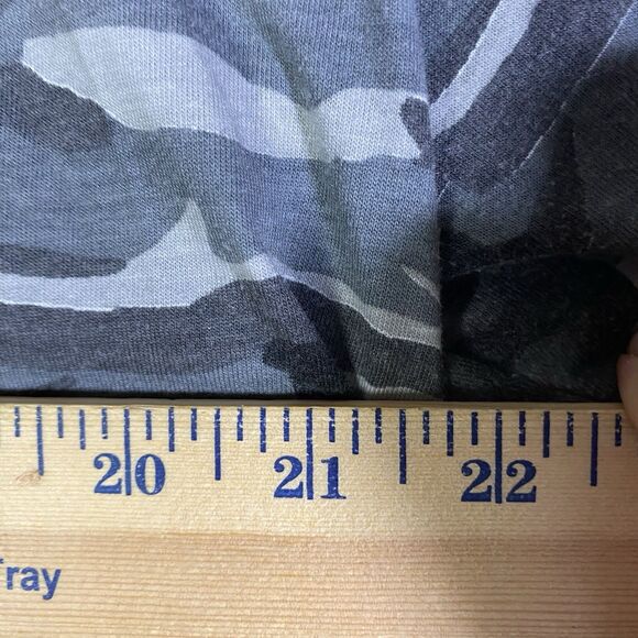 High Voltage Men’s Camo Good Vibes Crew Neck T-Shirt Size XL Cotton Blend - Picture 6 of 6